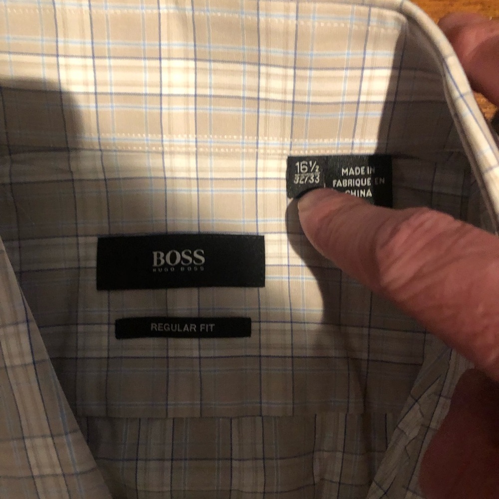 Hugo Boss Men’s Dress Shirt Size 16.5/32,33 - Picture 2 of 3